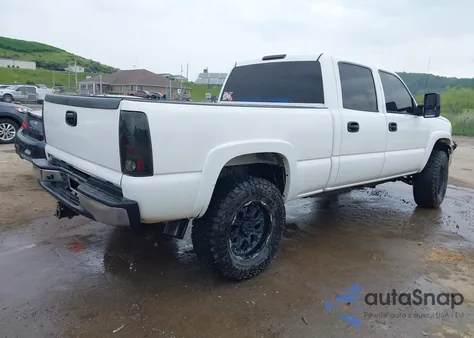 2004 Chevrolet Silverado 2500Hd Ls from USA, damaged, VIN 1GCHK23284F214064